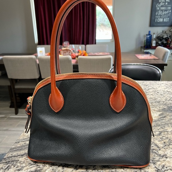 Dooney & Bourke pebble leather satchel - Picture 2 of 10
